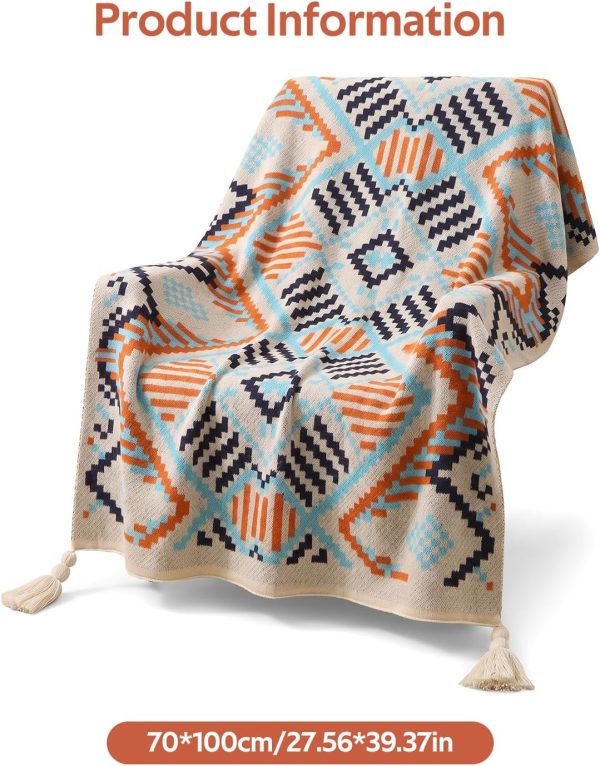 img-1dc6e1c560cb4c3b2989 Nordic Fleece Throw Blanket