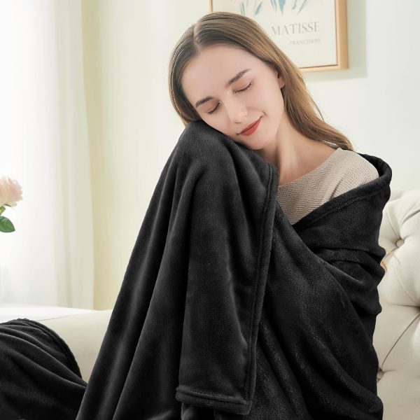Soft Fleece Throw Blanket Black