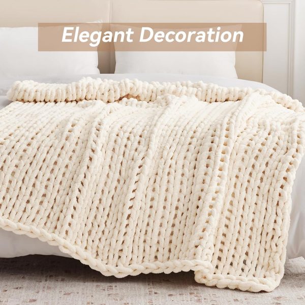 img-35e8dab1919a7f5cf7a8 Chunky Knit Chenille Throw