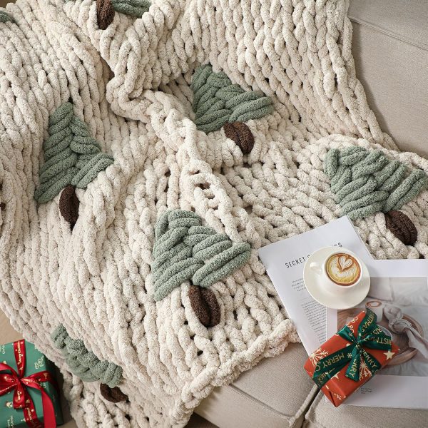 Christmas Tree Chunky Knit Throw Blanket