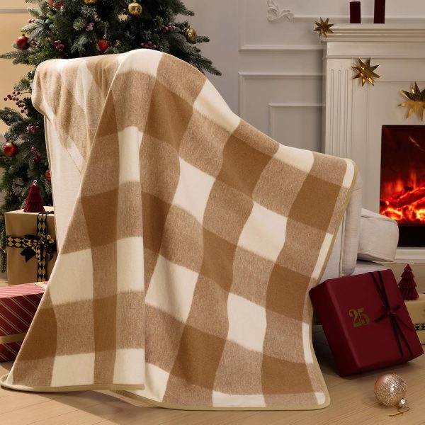 Christmas Faux Wool Throw Blanket Beige