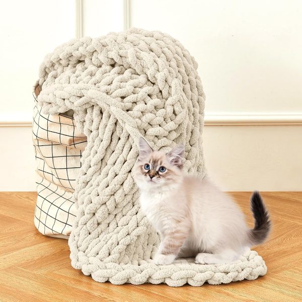 Chunky Knit Throw Blanket